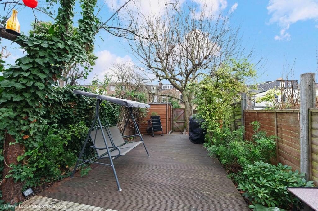 3 bedroom house Bridgman Road, Chiswick, London W4 RENT London Flats