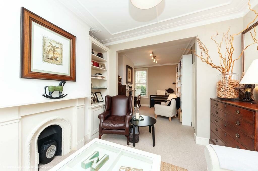 3 bedroom house Bridgman Road, Chiswick, London W4 RENT London Flats